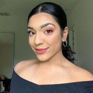 Meet your Posher, Serena